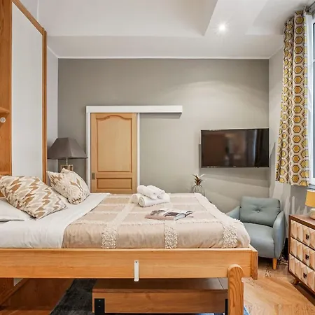Apartamento Bnbnova - Eiffel Tower & Champs-elysees